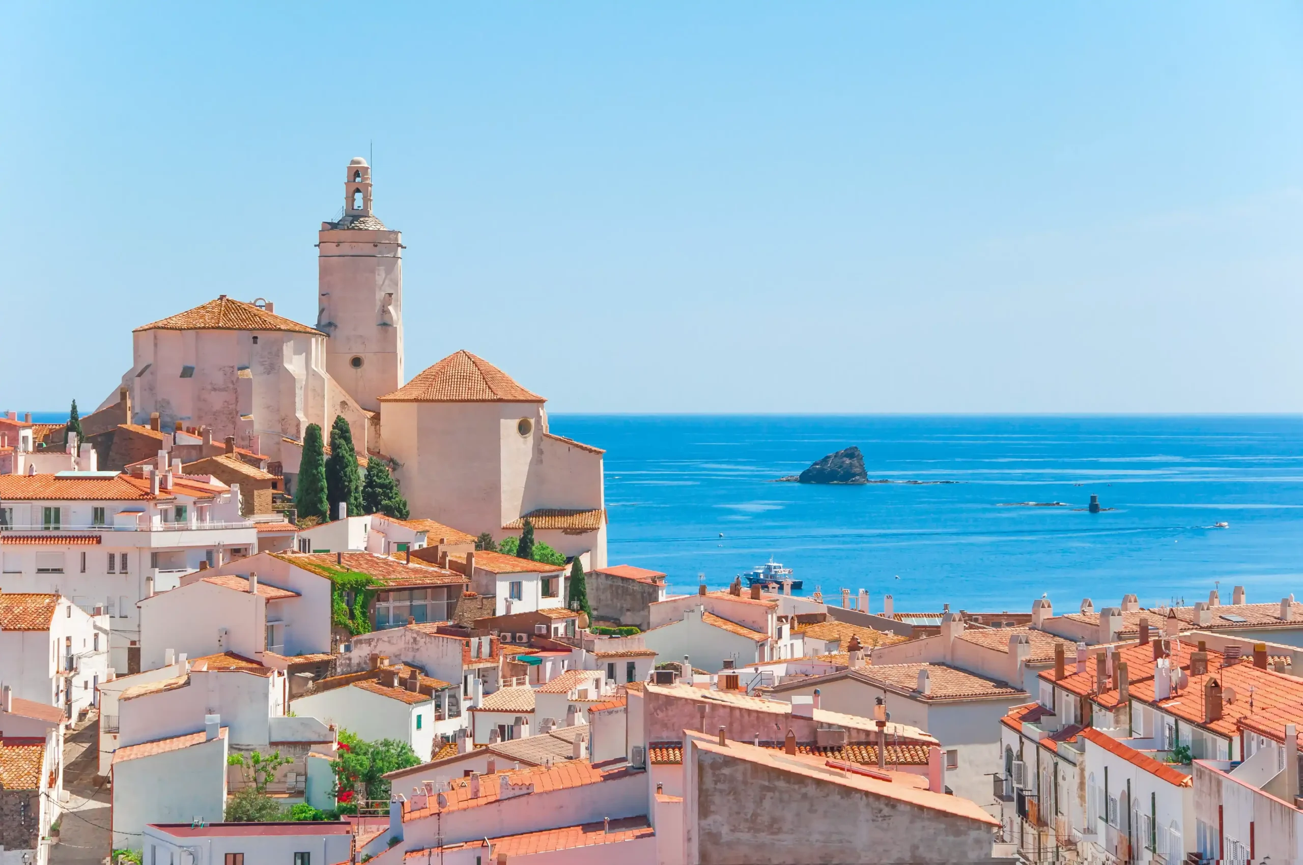 Discover Magnificence Escapade spanien laenderinformationen stadt ozean wasser natucate 11zon scaled 1